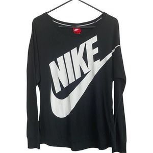 Nike Essential Futura Long‎ Sleeve Shirt